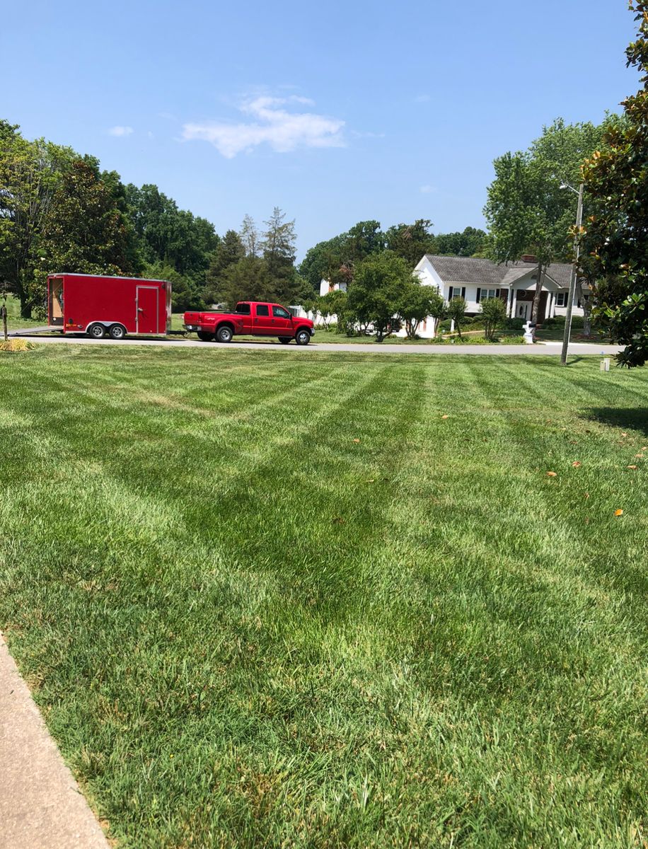 Fertilization and Weed Control for Kyle's Lawn Care in Kernersville, NC