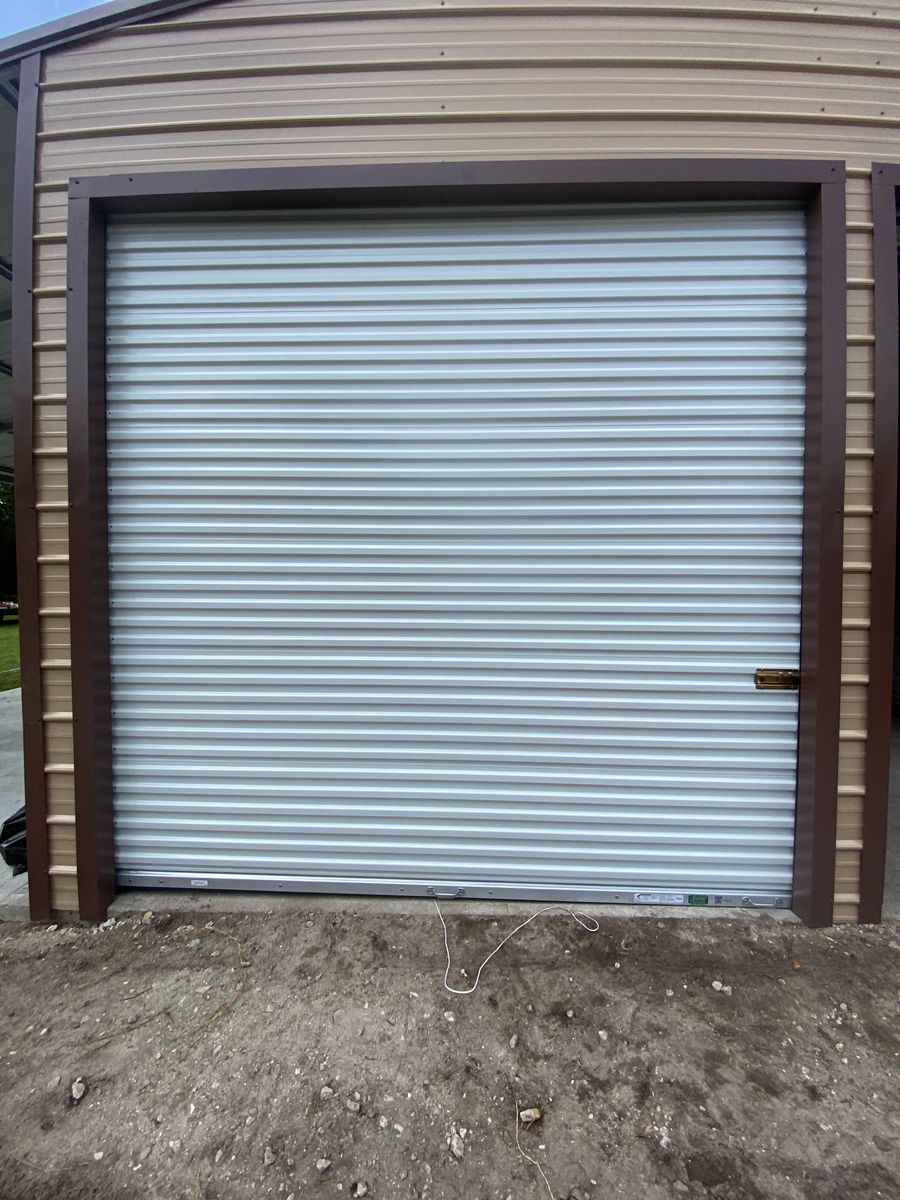 Garage Door Installation for Tri-County Garage Doors in Altoona, FL