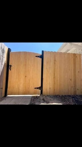 Fence Installation for Top Tier Fencing in Milton, FL