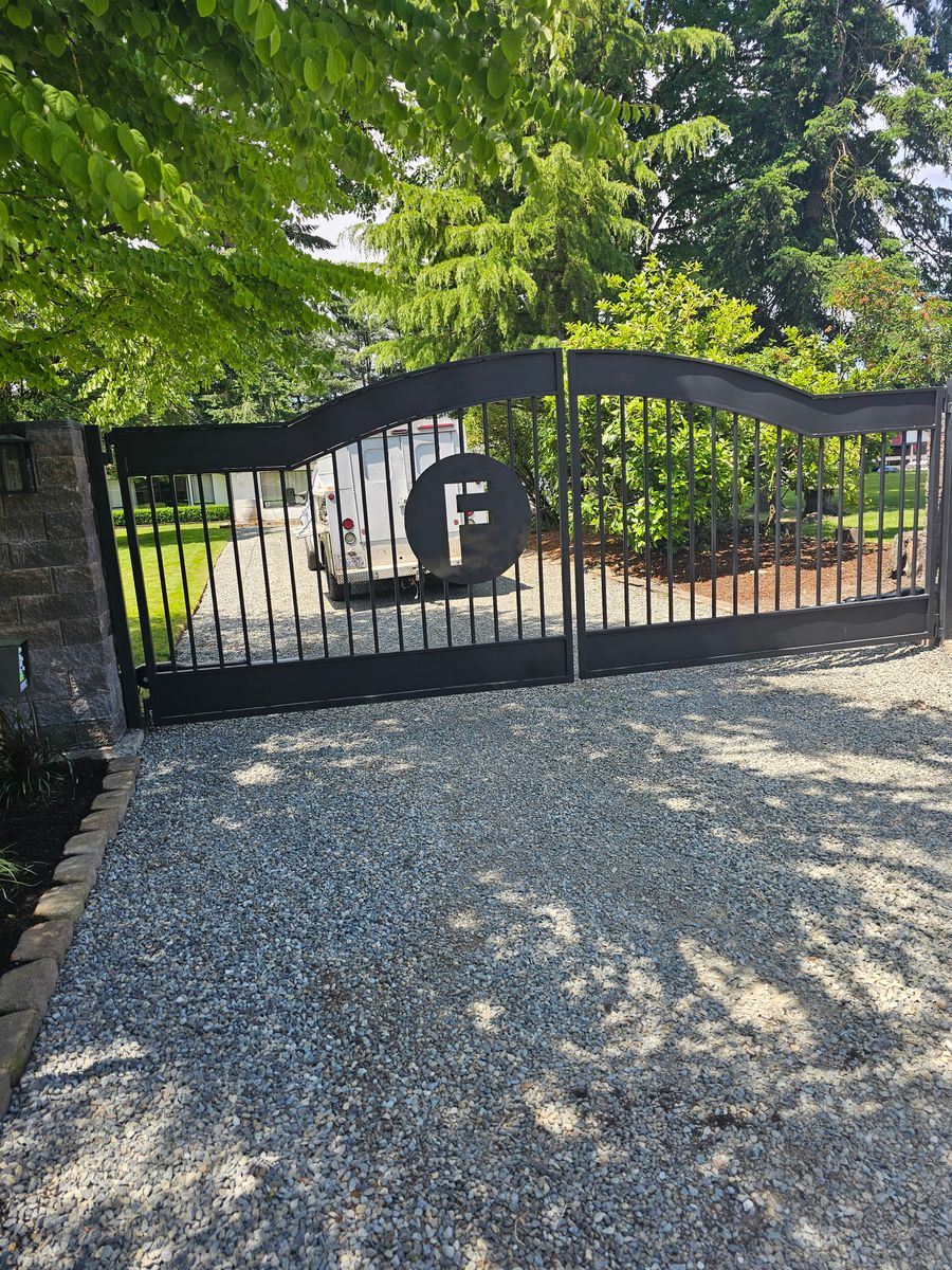 Gate Installation and Repair for Custom Gates Welding, LLC. in Auburn, WA
