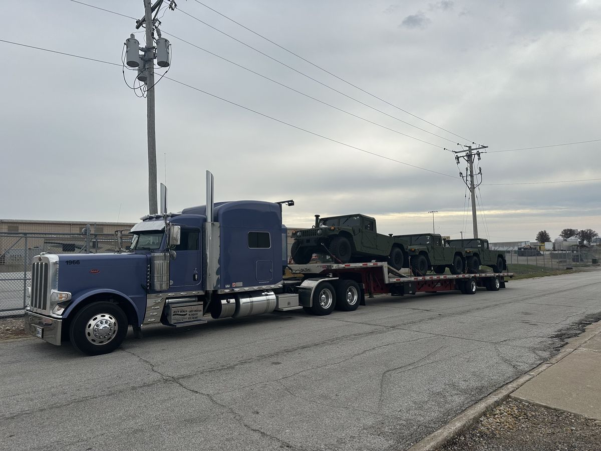 Equipment Hauling for Jeff Hall Trucking in Ligonier, IN