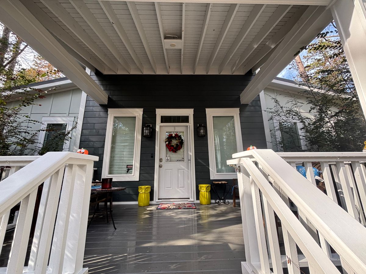 Fence Washing for Living Stream Pressure Washing in Wilmington, NC