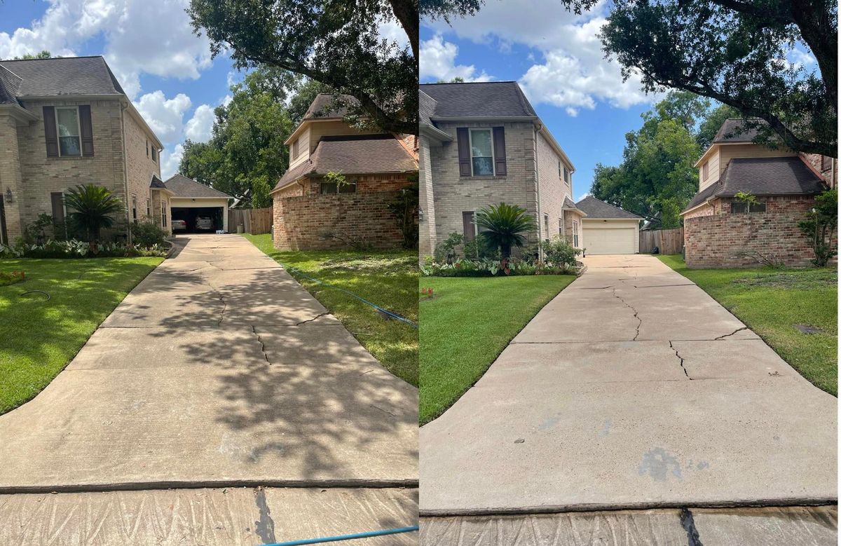 Exterior Cleaning for CT Power Washing in Houston, Texas