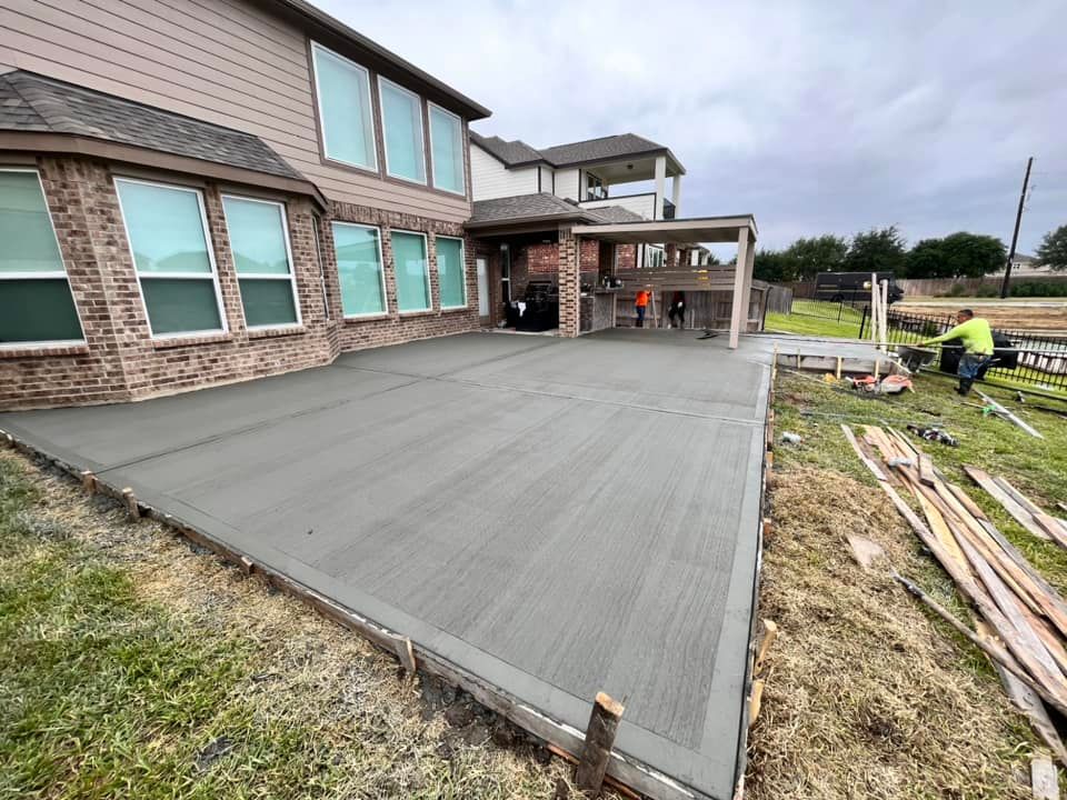 Concrete Slab Construction for Delarosa Concrete & Stamping in Pearland, TX