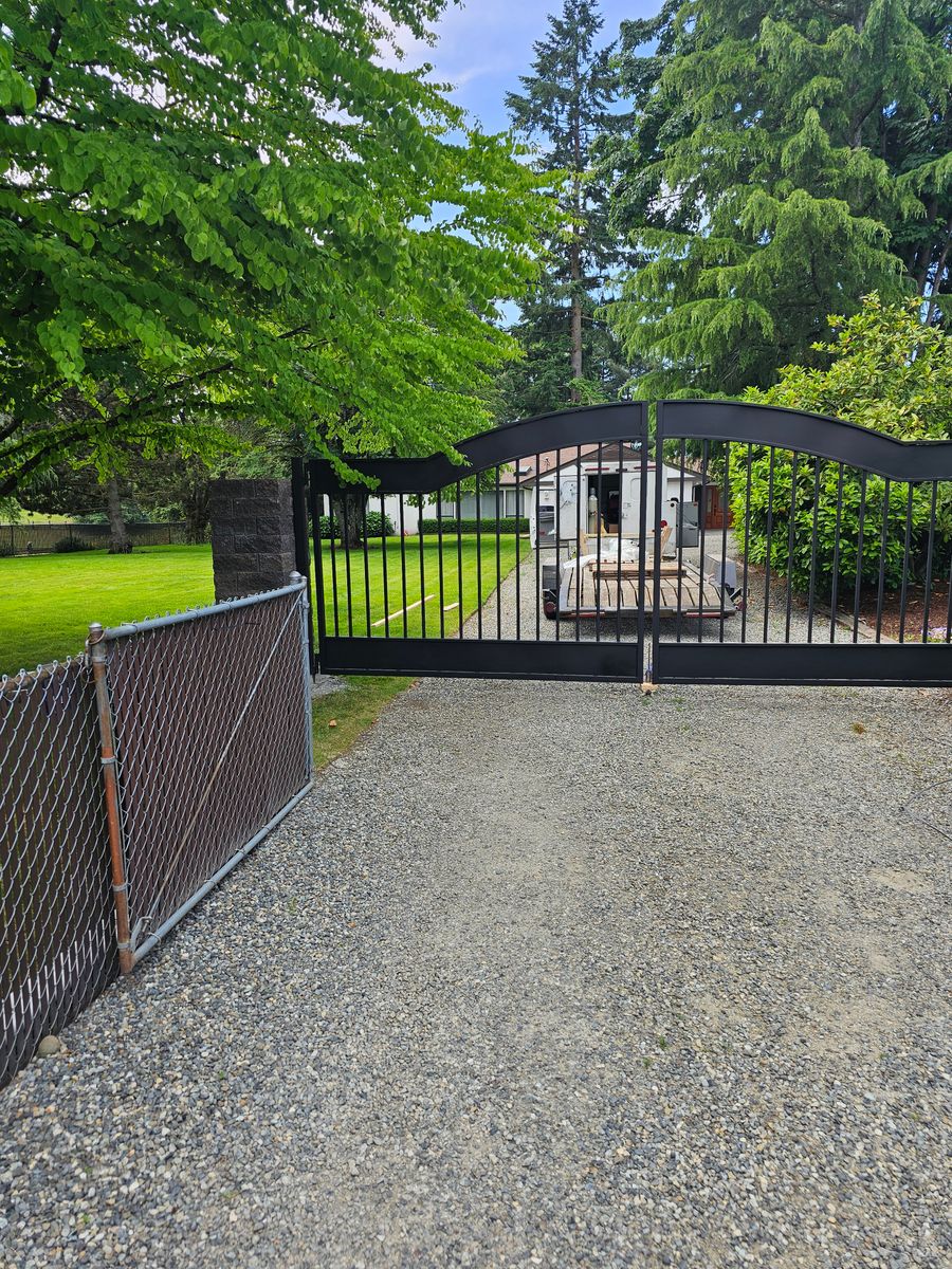 Gate Installation and Repair for Custom Gates Welding, LLC. in Auburn, WA