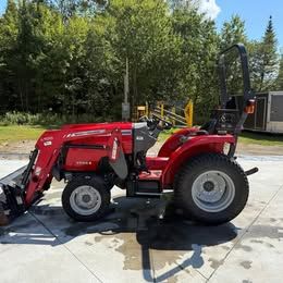 2015 Massey Ferguson 1734e 4x4 Compact Tractor for  in Northumberland, NH