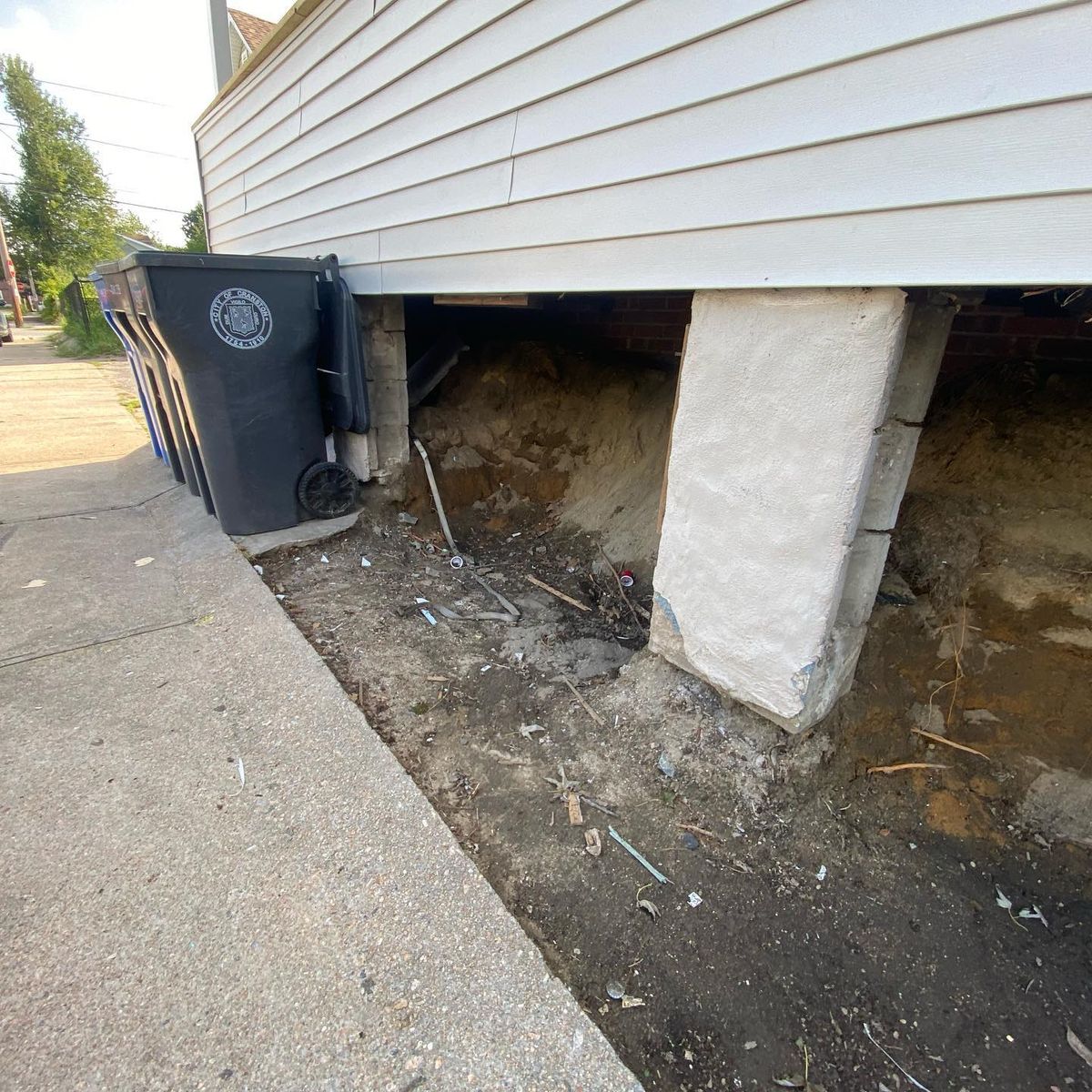 Basement Water Removal for Prime Ape Junk Removal & Hauling in Warwick, RI