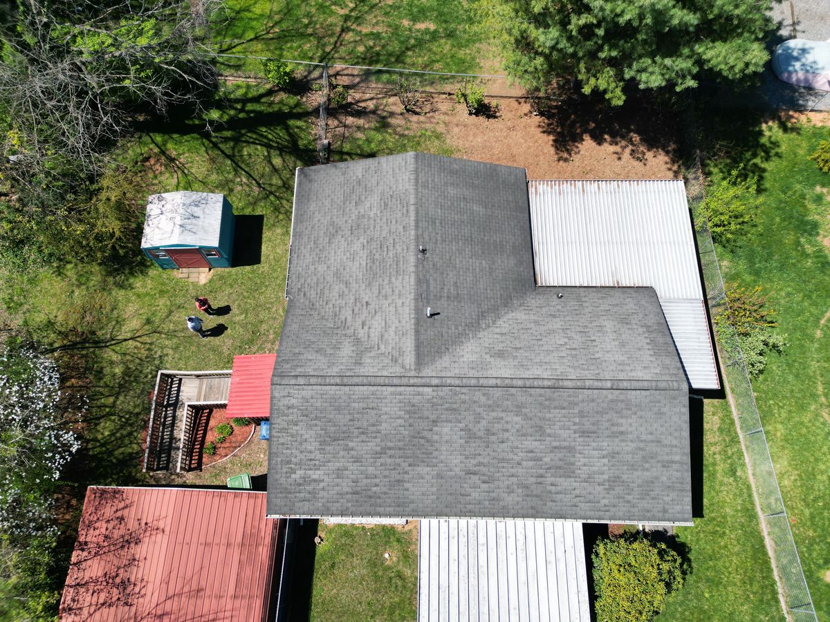 Roofing for JV Hardscape & Construction Inc in Hendersonville, NC