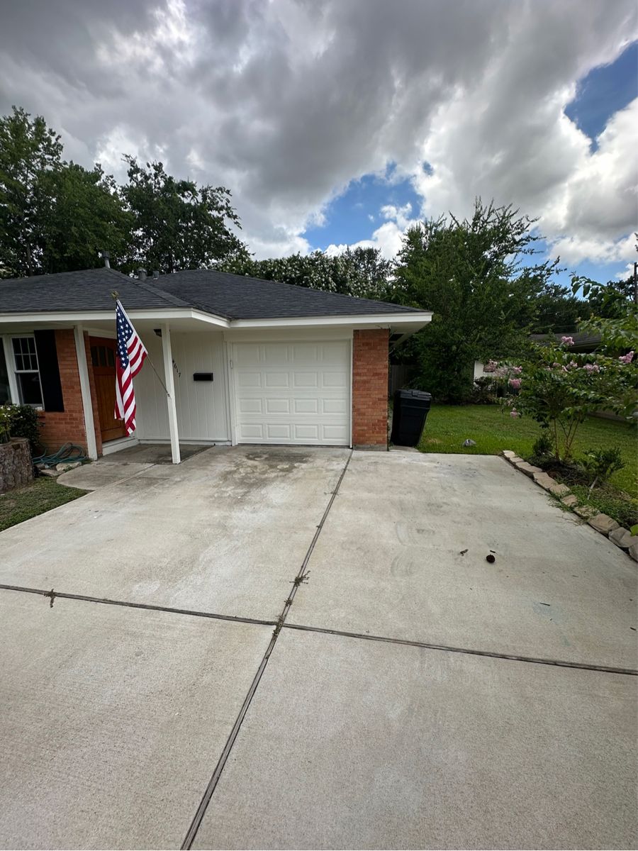 Gutter Cleaning for Power Pressure Wash in Houston, TX