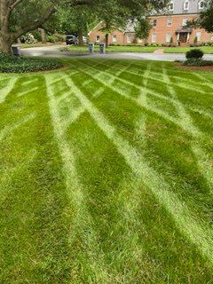 Lawn Maintenance for Dream Cuts Landscaping and Lawn Care LLC in Gastonia, NC