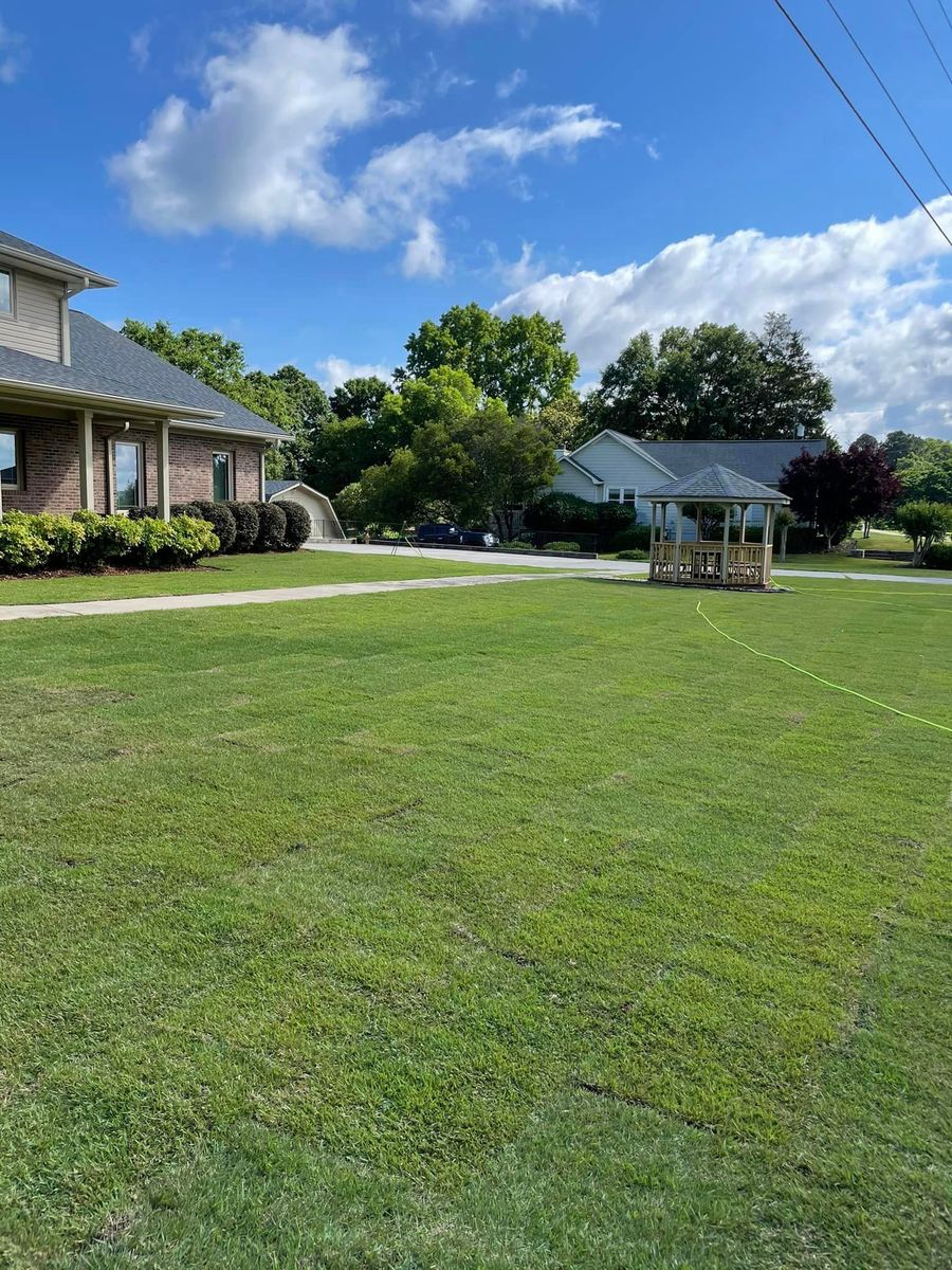 Sod Installs for Peach State Landscaping in Hartwell, GA