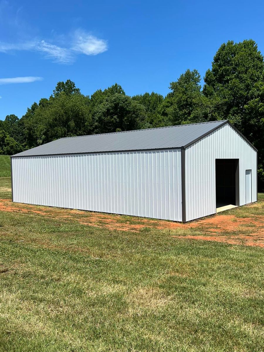 Pole Barn Construction for Ridgeline Construction in Hiddenite, NC