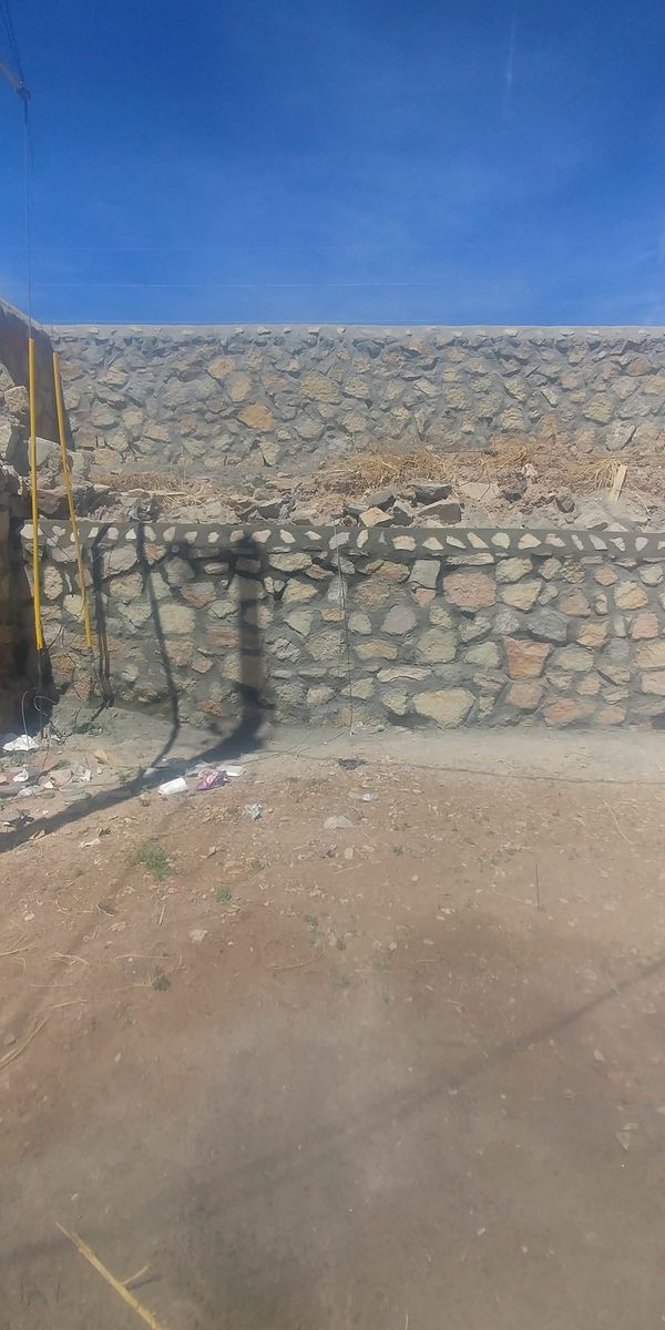 Retaining Wall Construction for Delatorre Construction in El Paso, TX