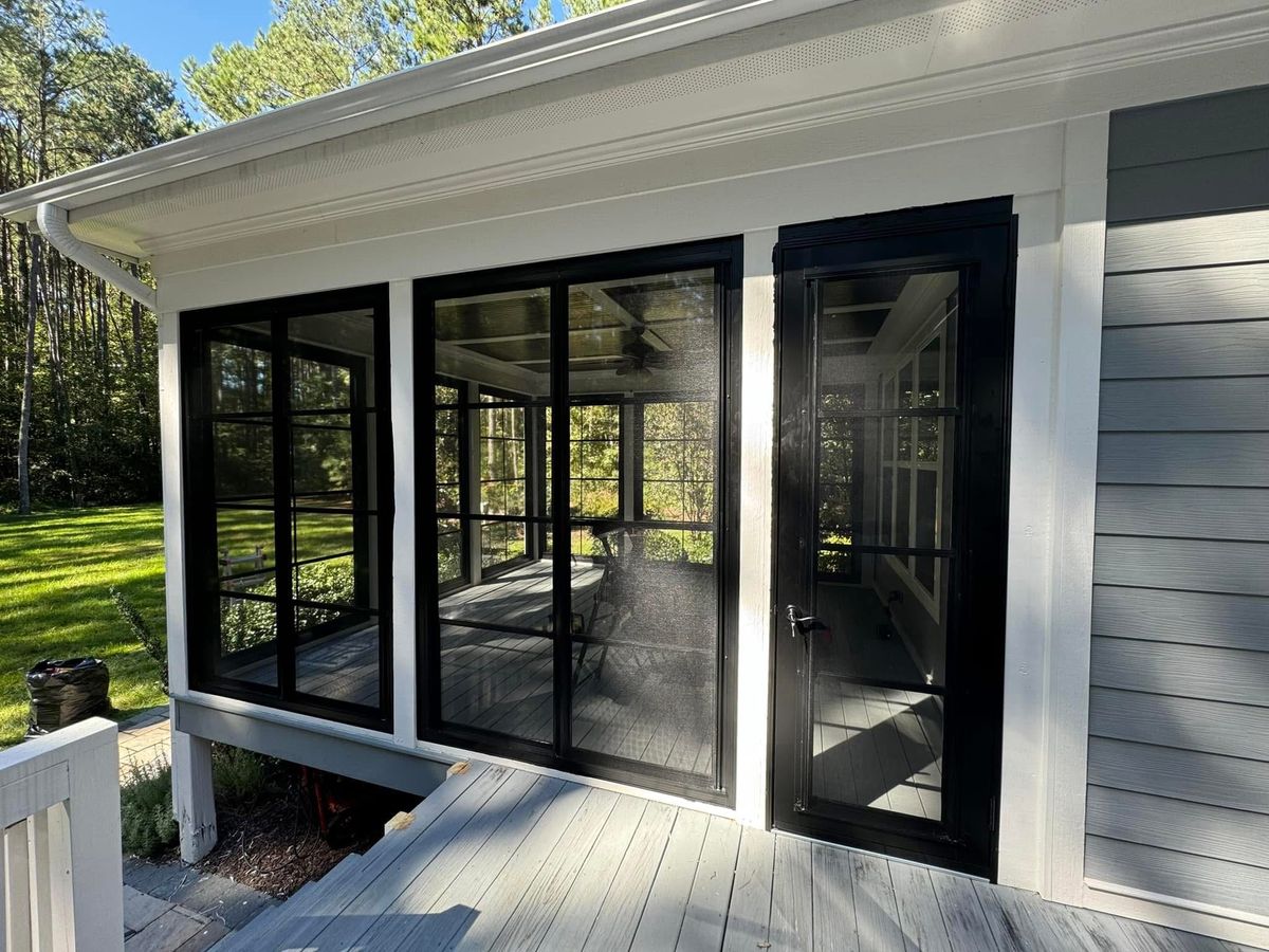 Exterior Painting for Castle JR Landscaping & Painting LLC in Cincinnati, OH