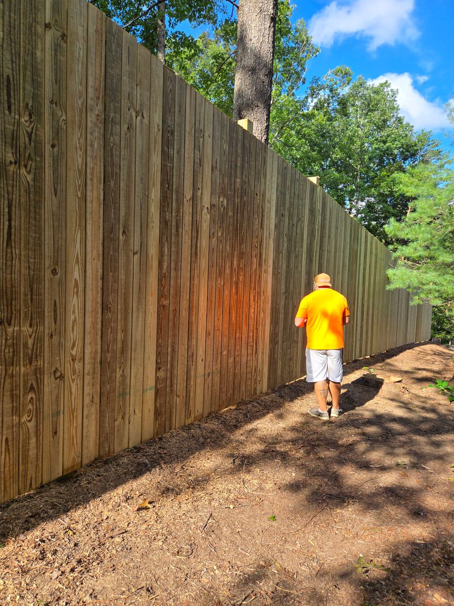 Wood Fence for Southern Town & Country Fence in Sparta, TN