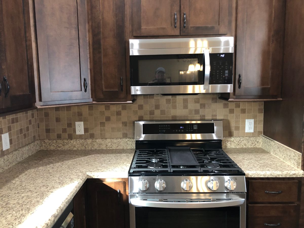 Kitchen Backsplash Tiling for Dakota Tile & Stone in Belle Fourche, SD