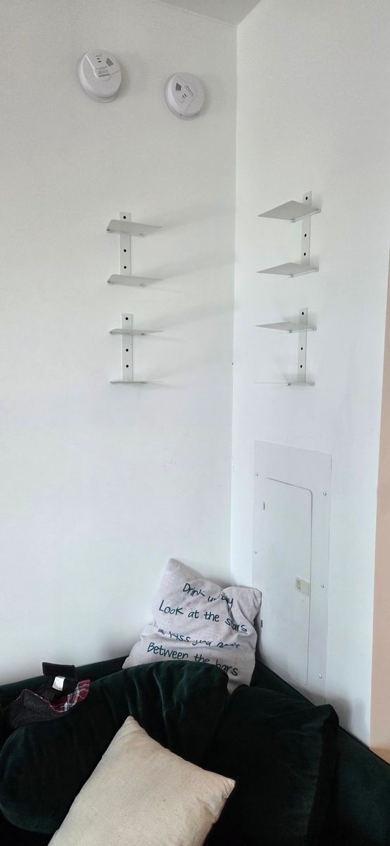 Shelf Installation for Damon Handyman in Manhattan, NY