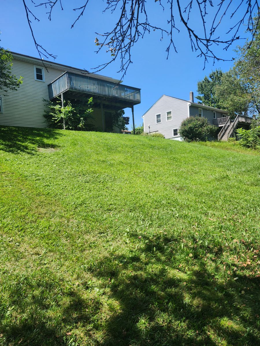 Landscape Installation for Landscape Innovations LLC in Torrington, CT