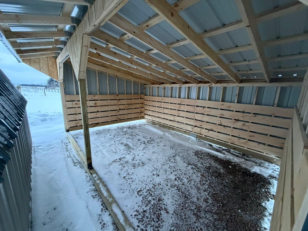 Animal Shelters/ Hay Feeders for Yoder Sheds in Chili, WI