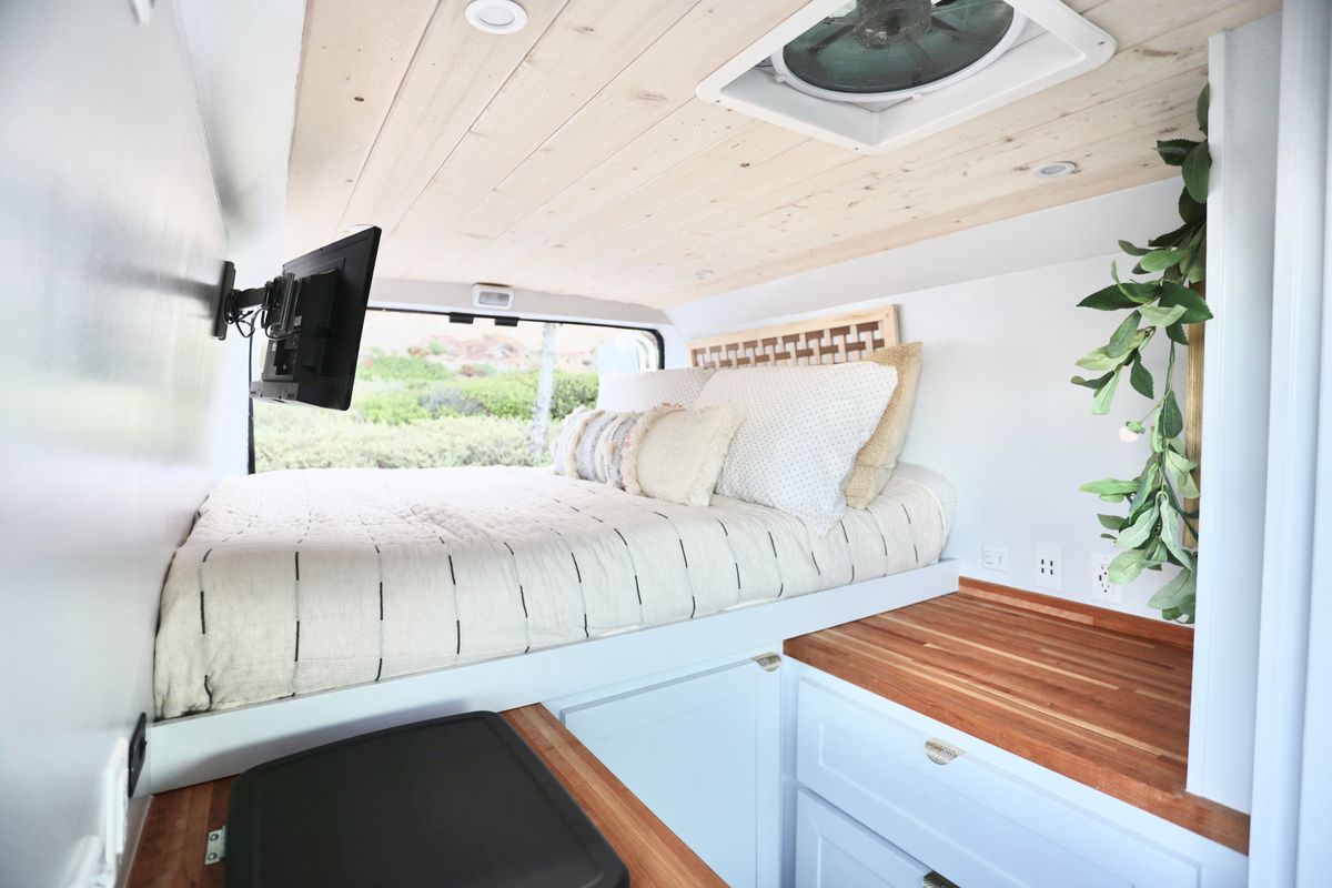 Camper Van Builds & Renovations for Mauka to Makai RV Renovations in Los Angeles, CA