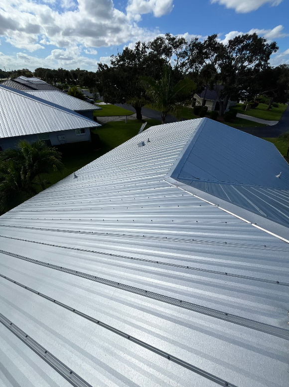Metal Roof for Ridgecap Roofing in Port St. Lucie, FL