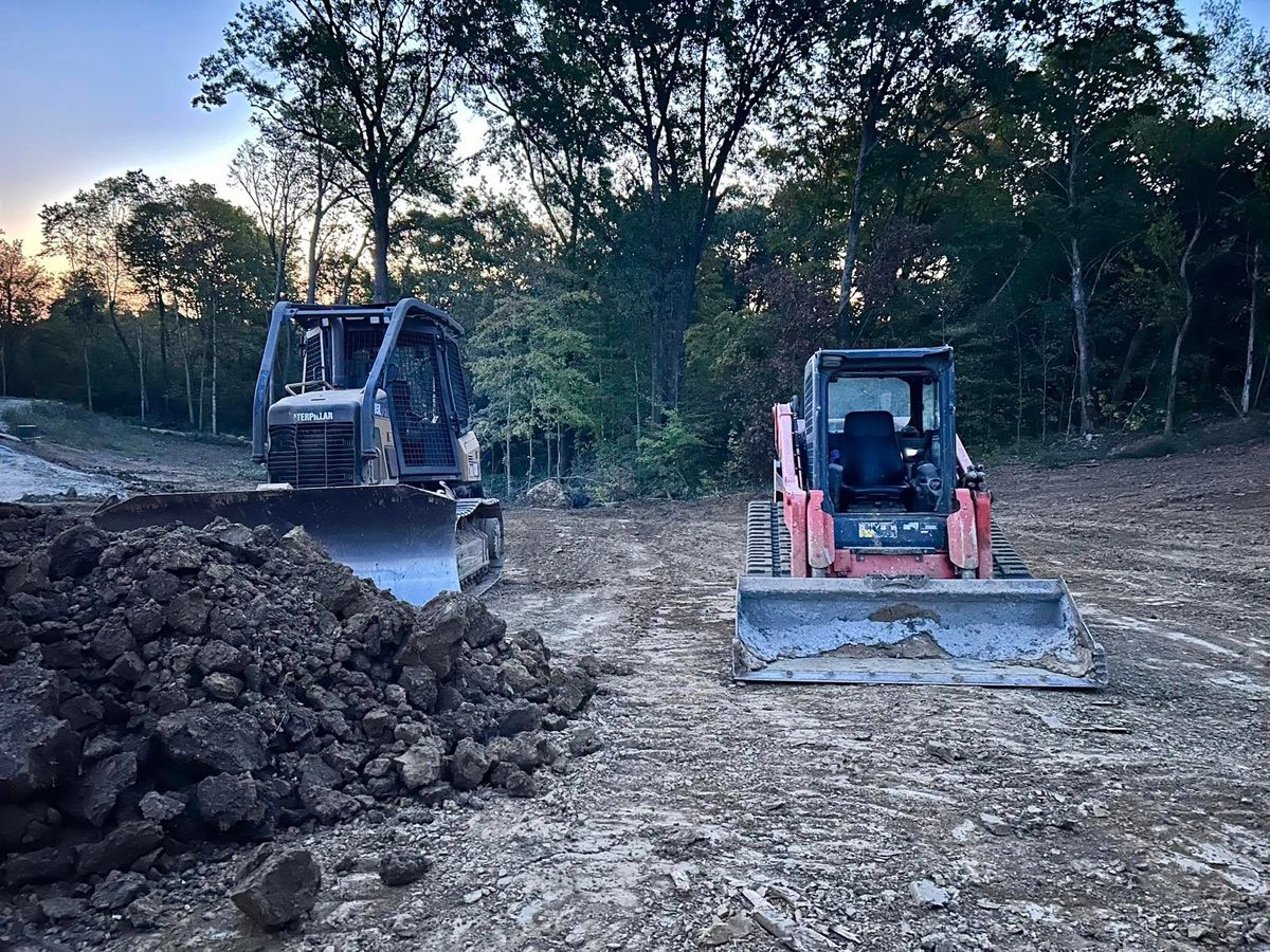 Land Clearing & Demolition for Louisville Earth Movers in Crestwood, KY