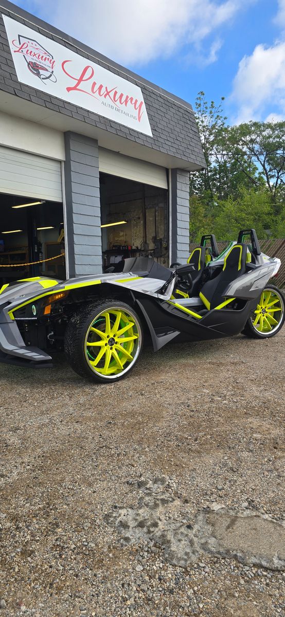Exterior Detailing for Luxury Auto Detail in Peoria, IL