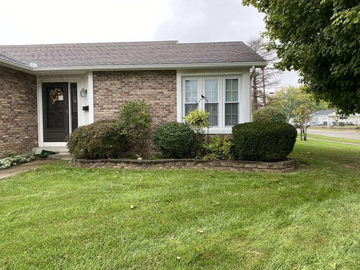 Shrub Trimming for Chapmans Lawncare and Landscaping in Connersville, IN