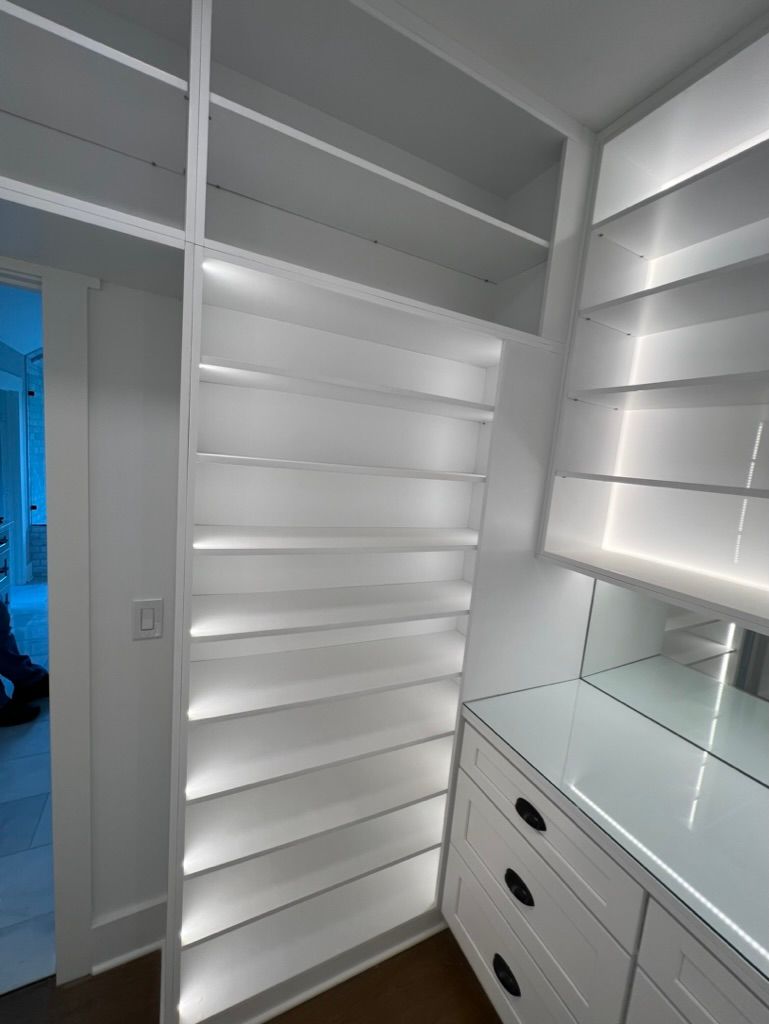 Built In Closets for Wise Remodeling CO in Kennesaw, GA