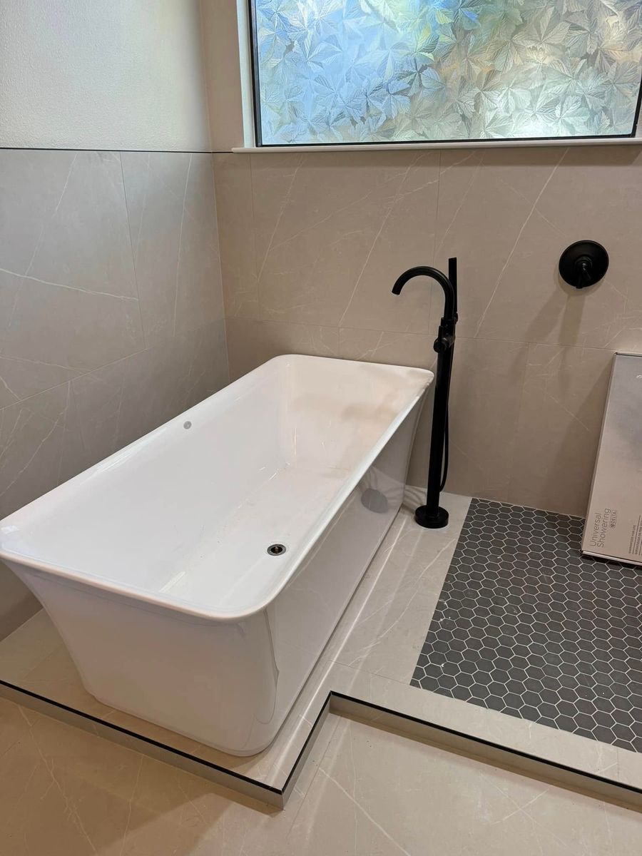 Plumbing Repairs and Bathroom Renovation for Apple Plumbing in Tomball, TX