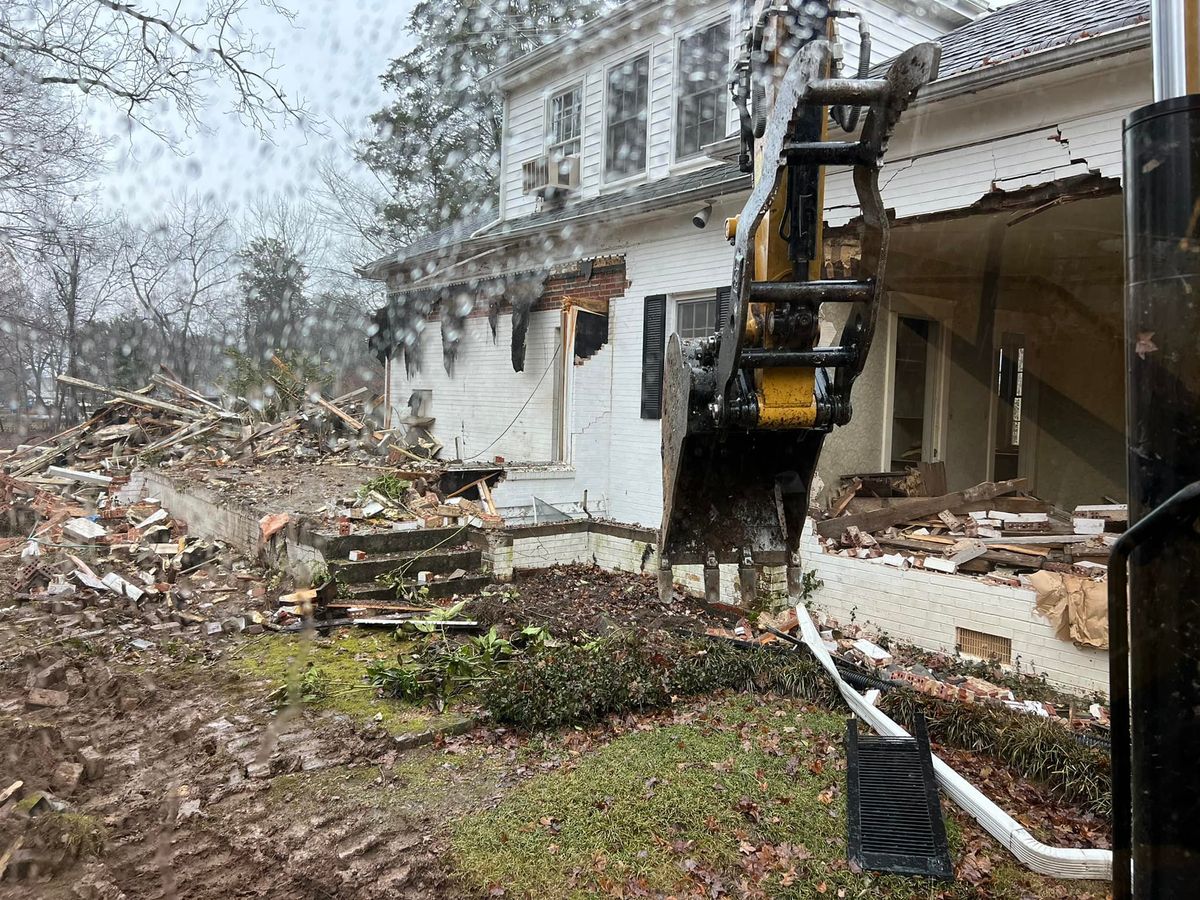Land Clearing & Demolition for Southeast Land Services in Cleveland, TN