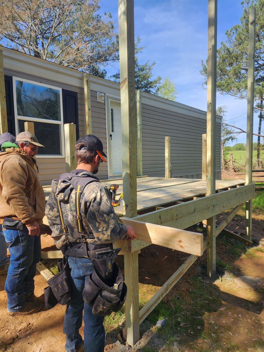 Deck And Patio Construction for S.W. Construction in Center, TX