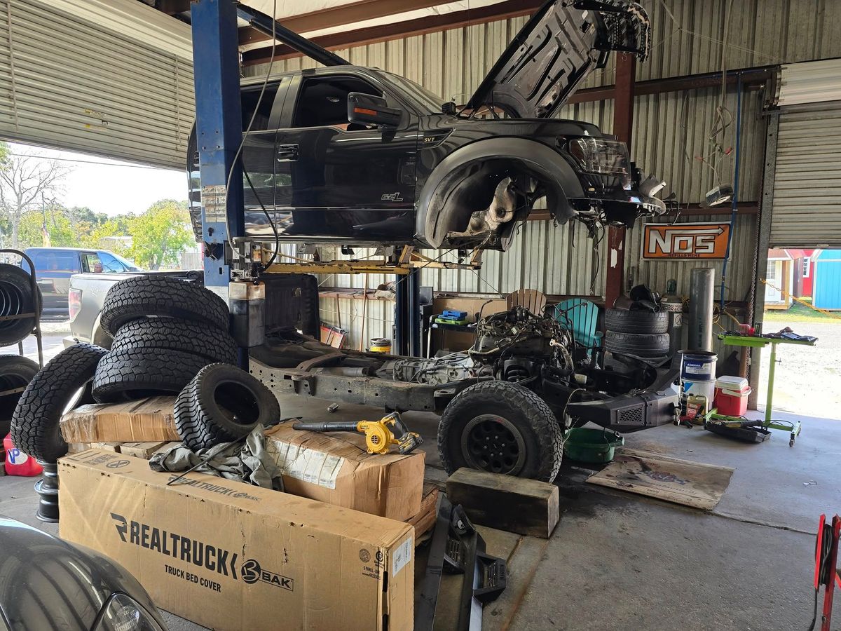 Full Detail Service for Gordo's Tires and Automotive in Rockport, TX