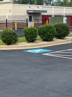 Commercial Landscaping for Dream Cuts Landscaping and Lawn Care LLC in Gastonia, NC