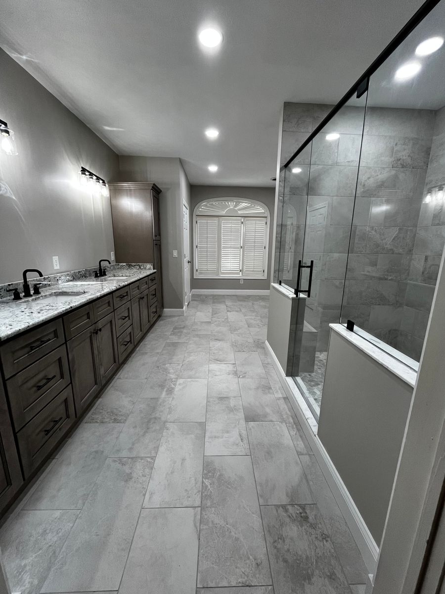 Bathroom Renovation for Sacco Remodeling  in Dandridge,  TN