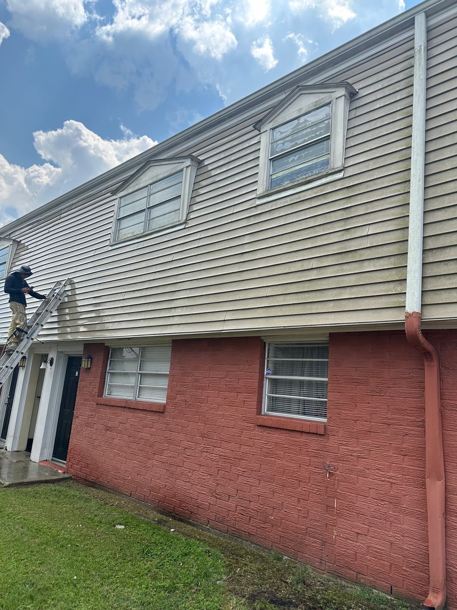 Powerwashing for GEOS Painting in New Braunfels, TX