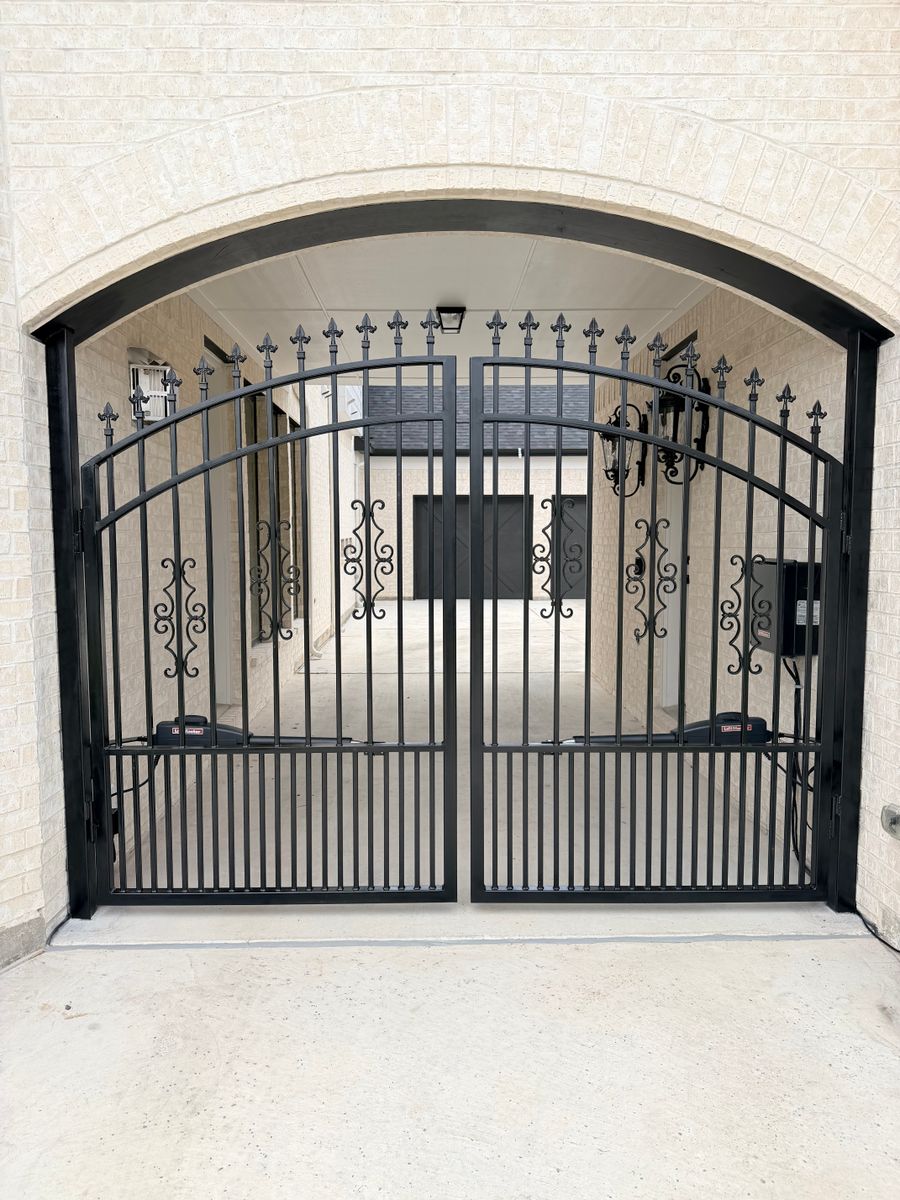 Gate Installation for Fence Connection TX in McKinney, TX