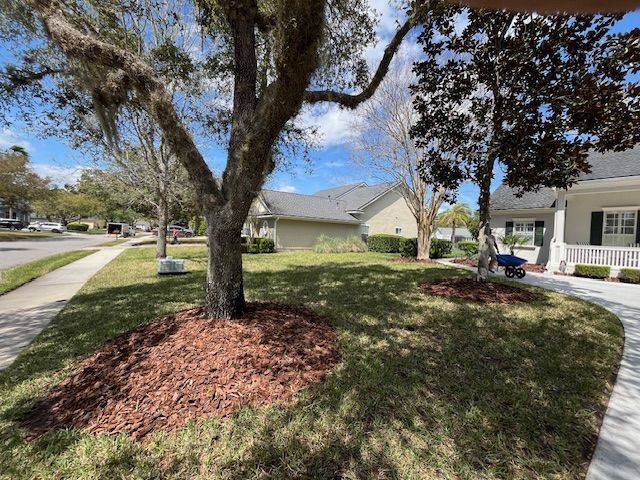 Mulch Installation for K & A Landscaping, Inc. in Jacksonville, FL