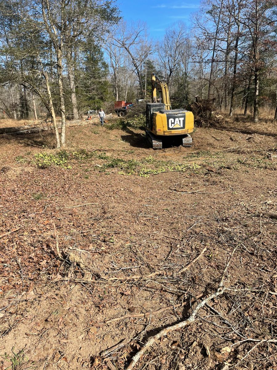 Land Clearing & Demolition for JUSTIN JACQUES LLC DBA DOUBLE J EXCAVATION in Nashville, AR