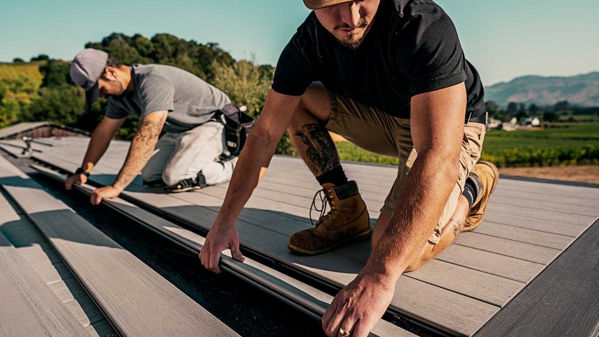 Fencing for Outdoor Assassins LLC in Hendersonville, NC