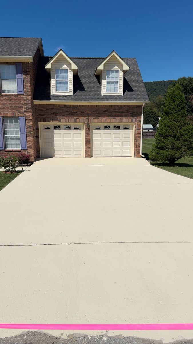 Driveway Paving for Asphalt Animals in Sevierville, TN