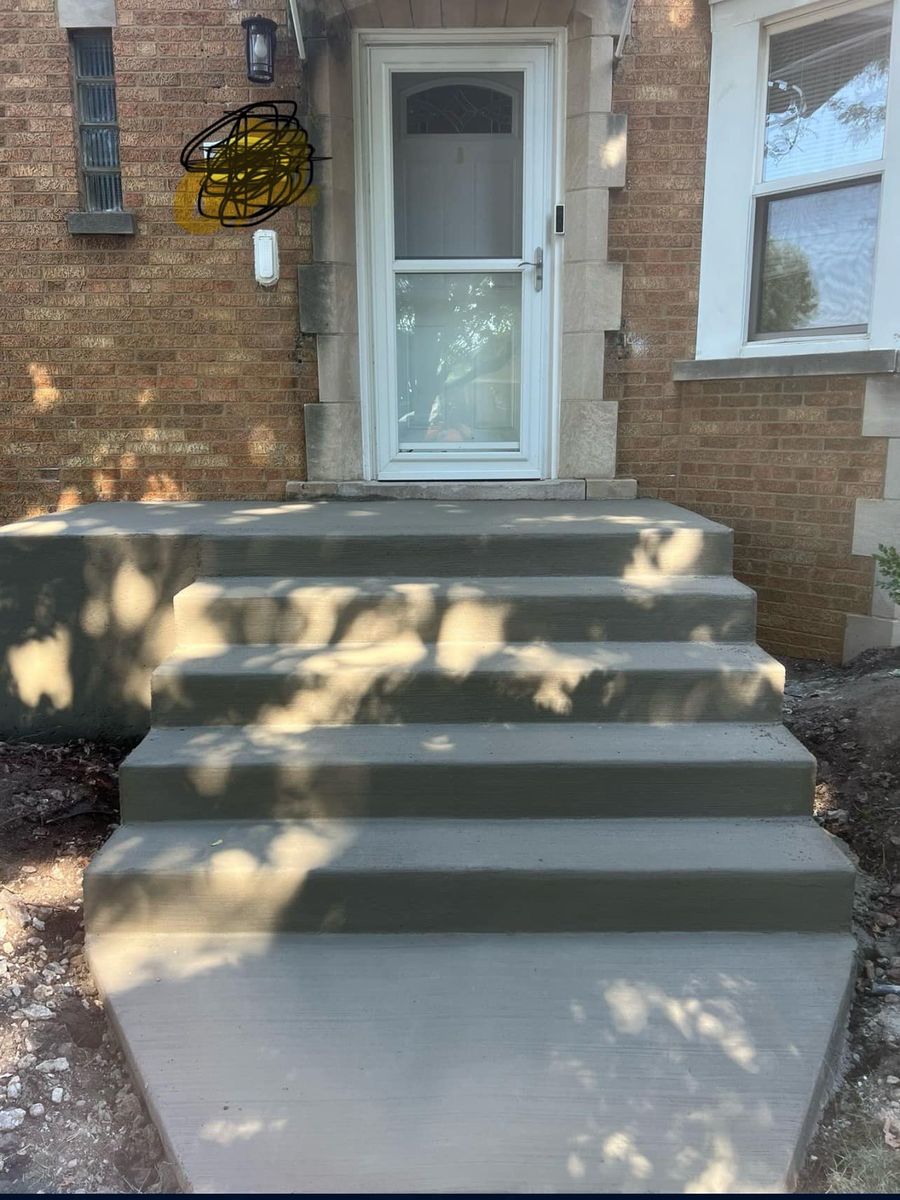 Stair Design & Installation for Luna Dynasty Concrete in Chicago, IL