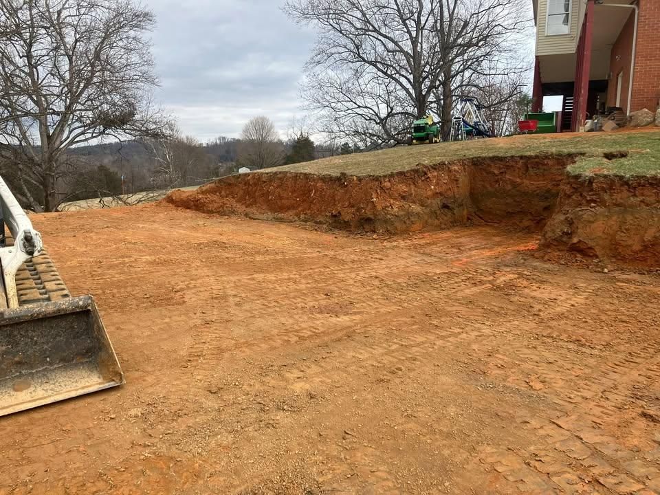 Leveling for Genesis Landworks in Bluff City, TN
