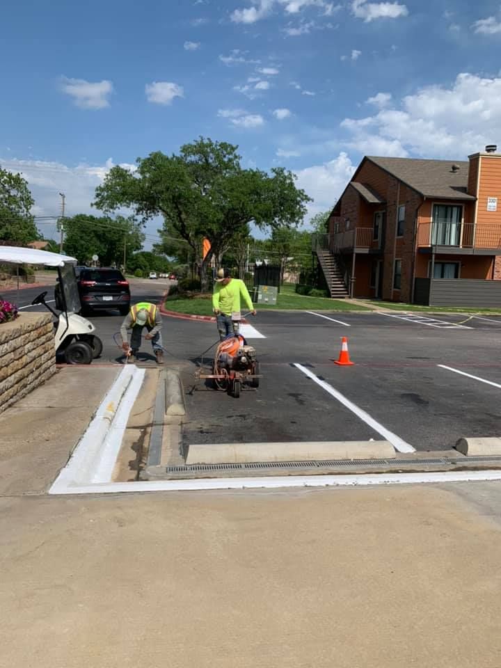 Concrete for Living Stream Renovations LLC in Dallas, TX