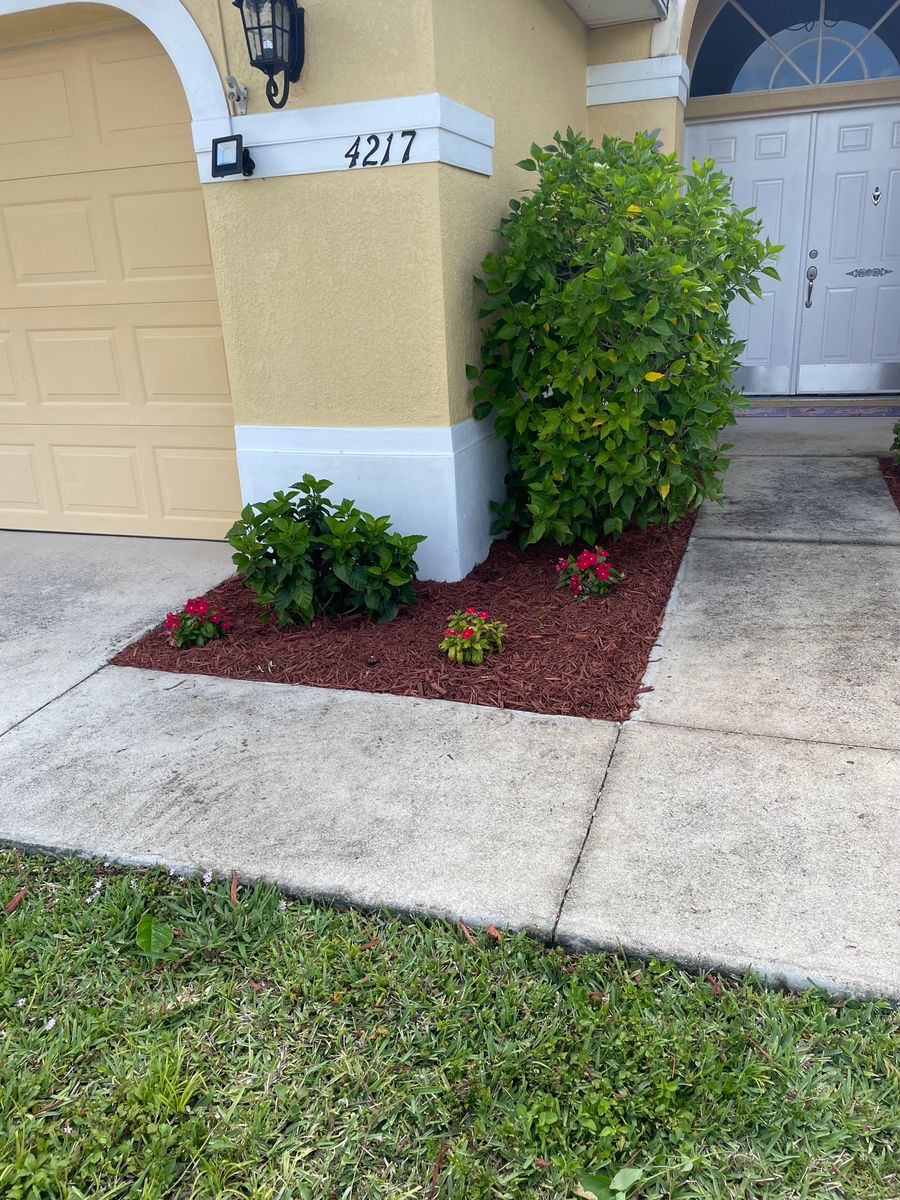 Mulch and rocks installation for BH Lawn and Landscape in Fort Myers, FL