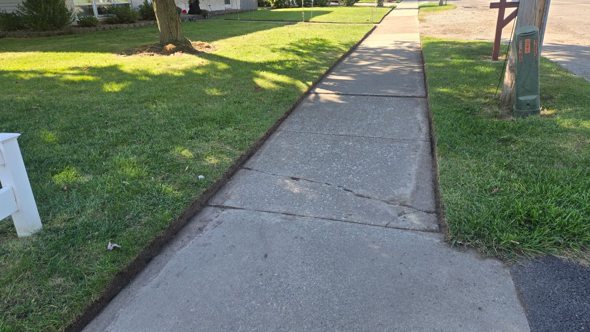 Mowing for Prime Landscaping 219 in Lake Station, IN