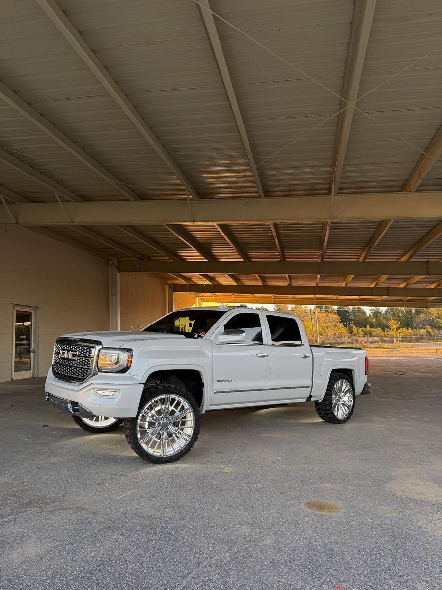 Wheel Lights for Tragedy Lighting in Oxford, NC