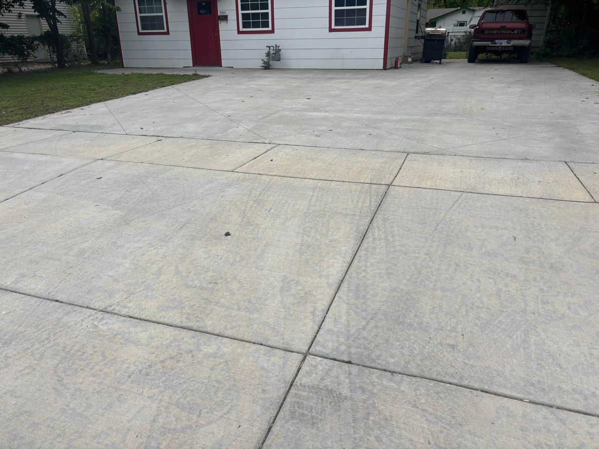 Concrete Repair for Campos & Sons Concrete in Wichita, KS