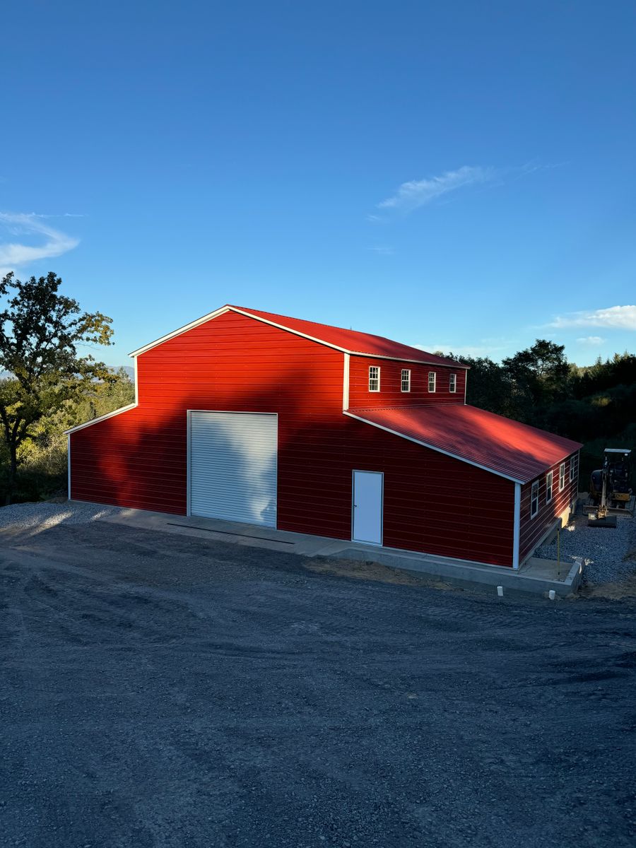 Steel Building Construction for Ren Levine Construction in Novato, CA