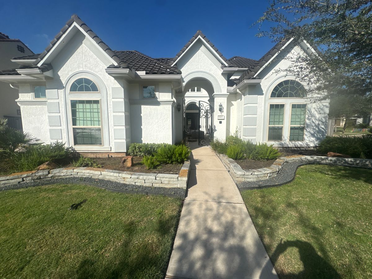 Residential Window Cleaning for Power Pressure Wash in Houston, TX